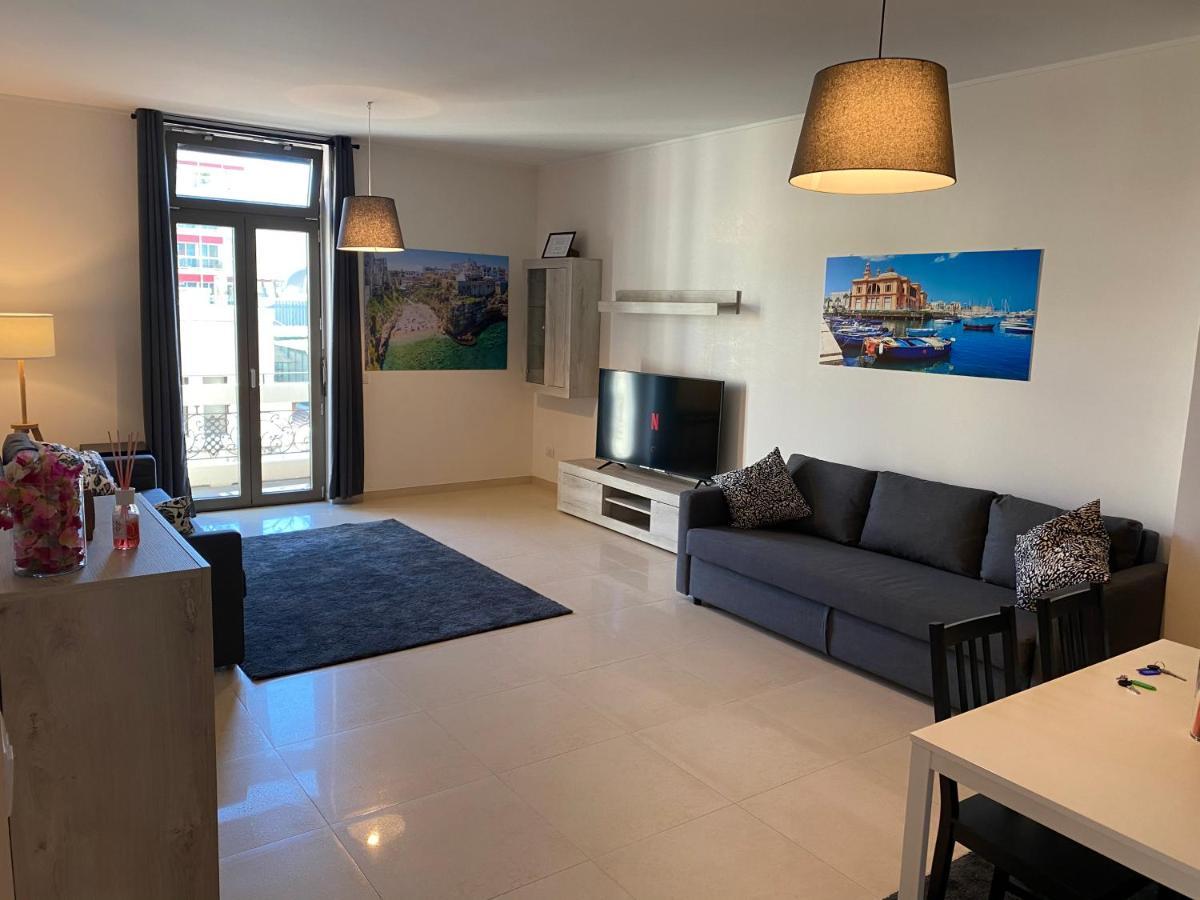 Berga Exclusive Suite 4 Bari Eksteriør bilde